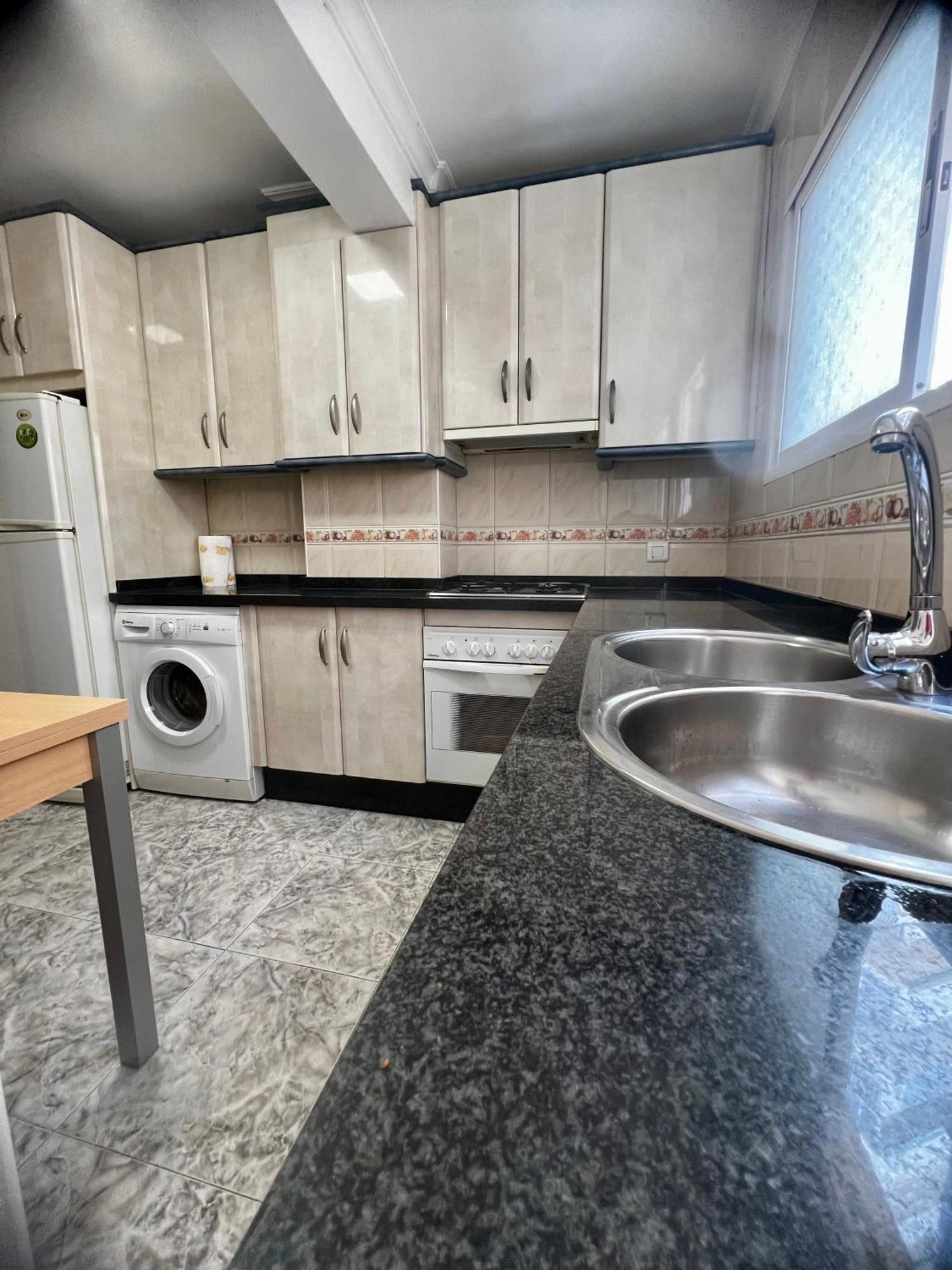 Apartamento 3 Habitaciones En Torre Del Mar A 50 Metros De La Playa Kültér fotó