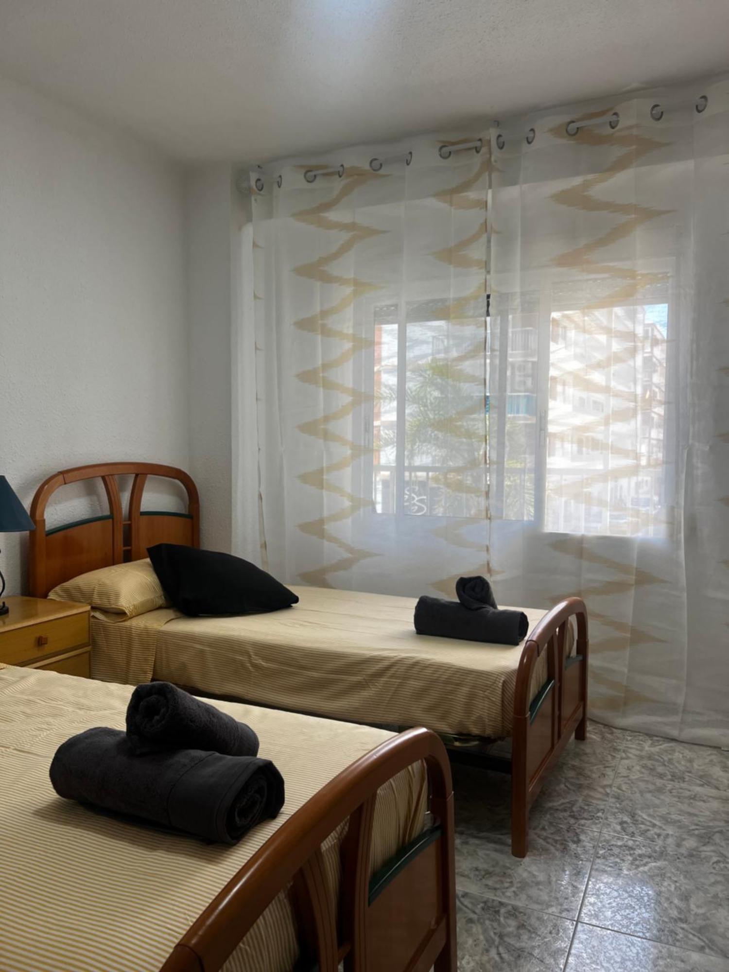 Apartamento 3 Habitaciones En Torre Del Mar A 50 Metros De La Playa Kültér fotó